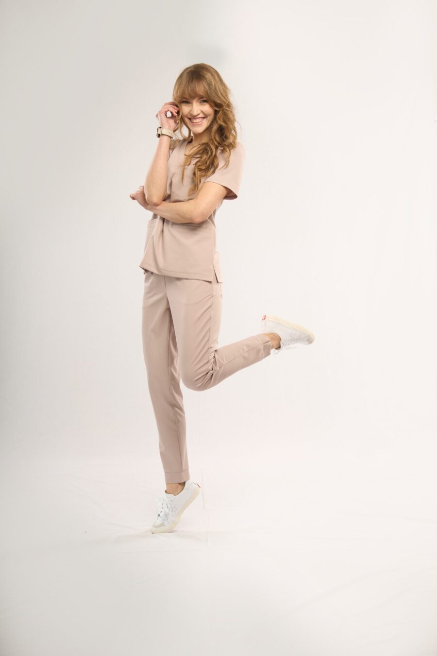 SLIM FIT ladies' medical trousers in beige (SAND BEIGE)